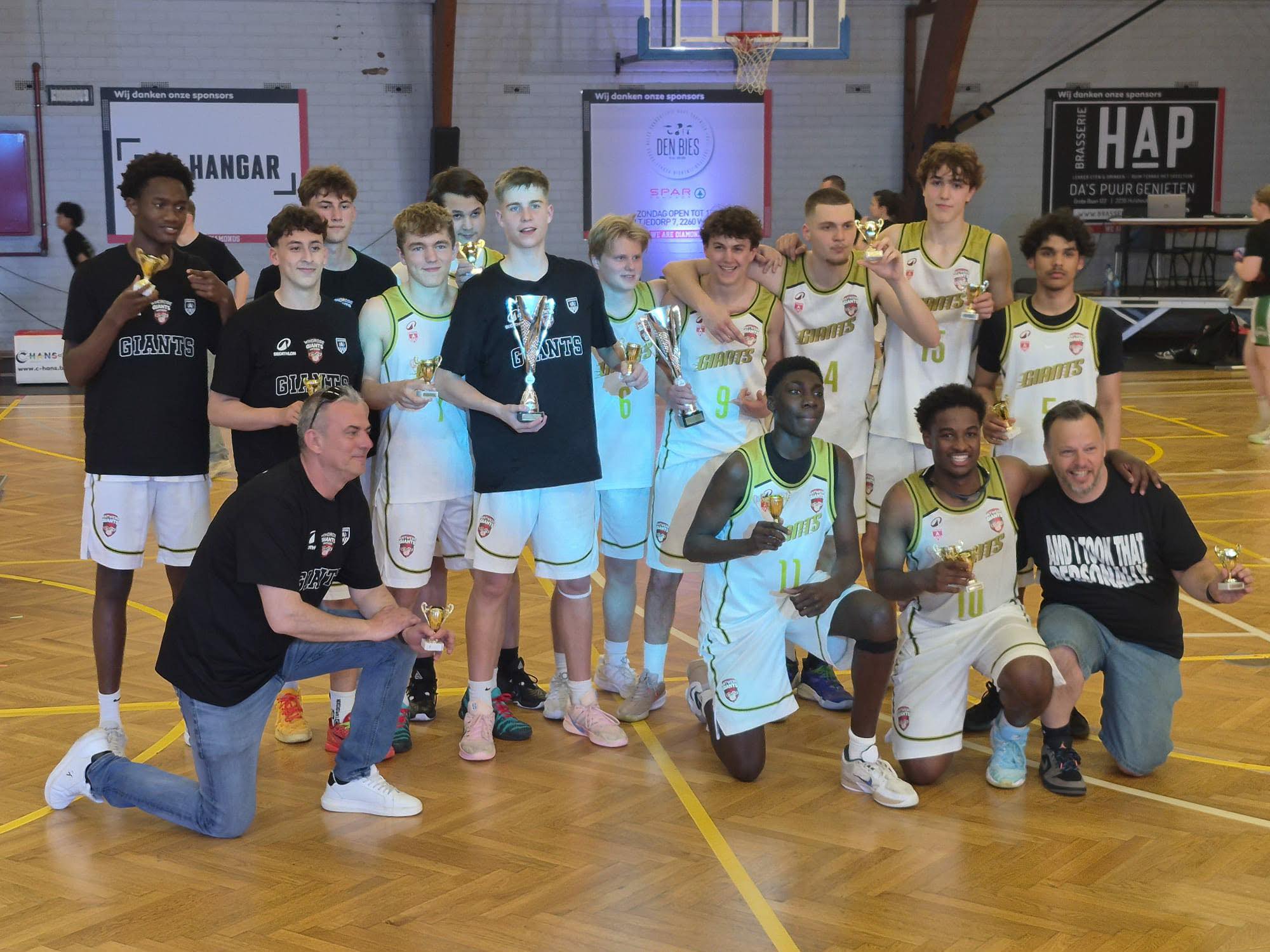 J18 B — Winnaars BVA