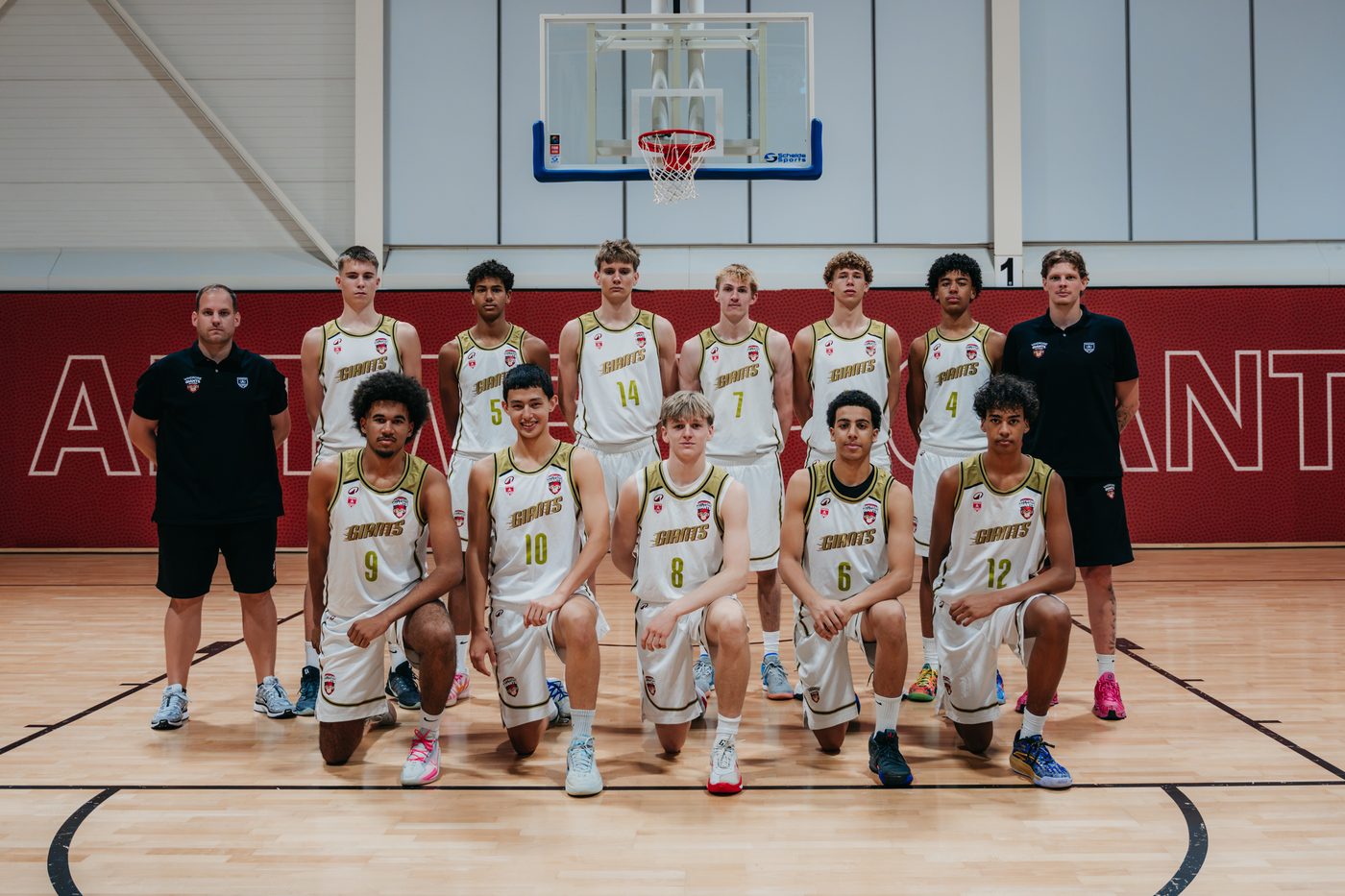 Teamfoto J18 A