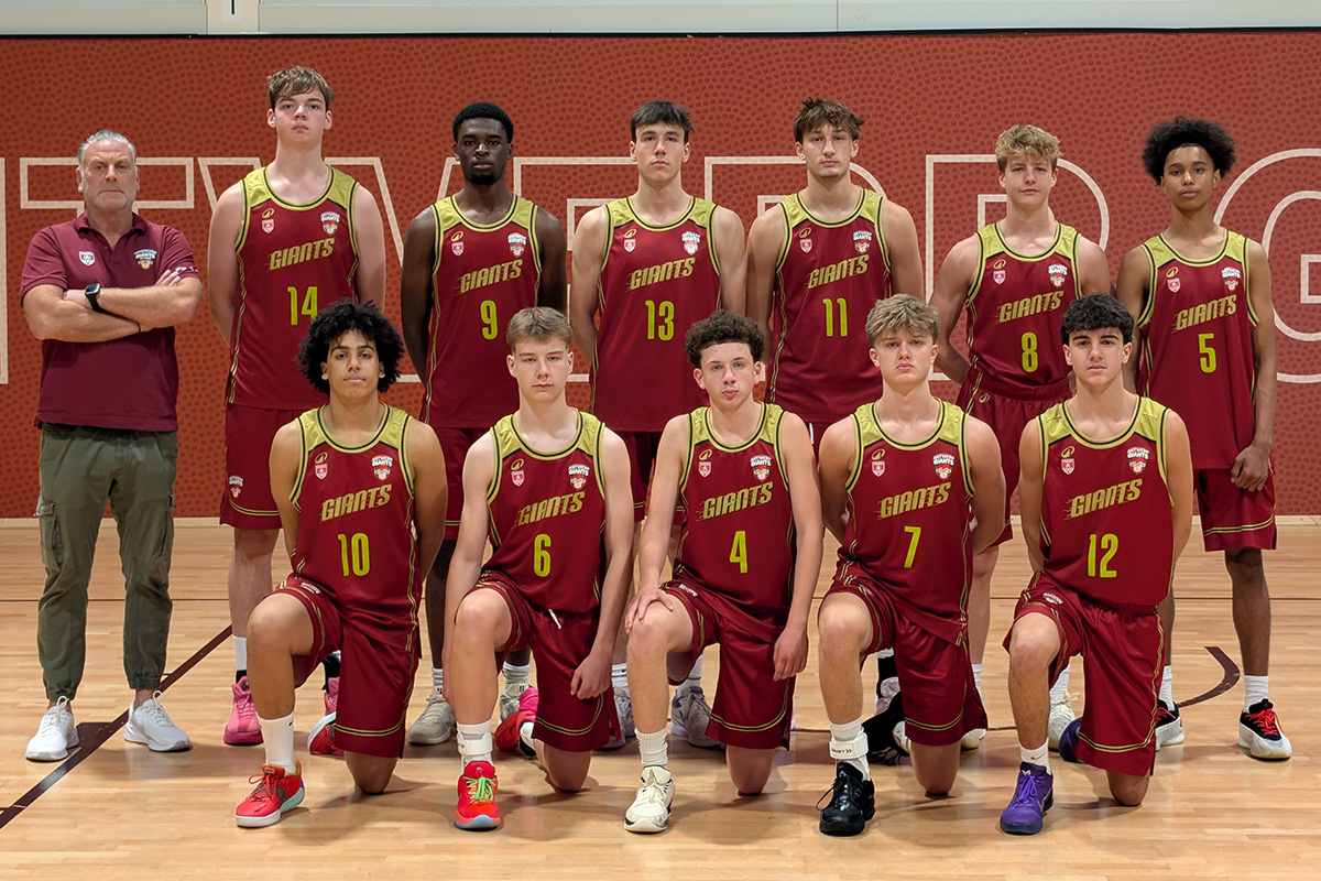 J18 A — Windrose Giants Antwerp
