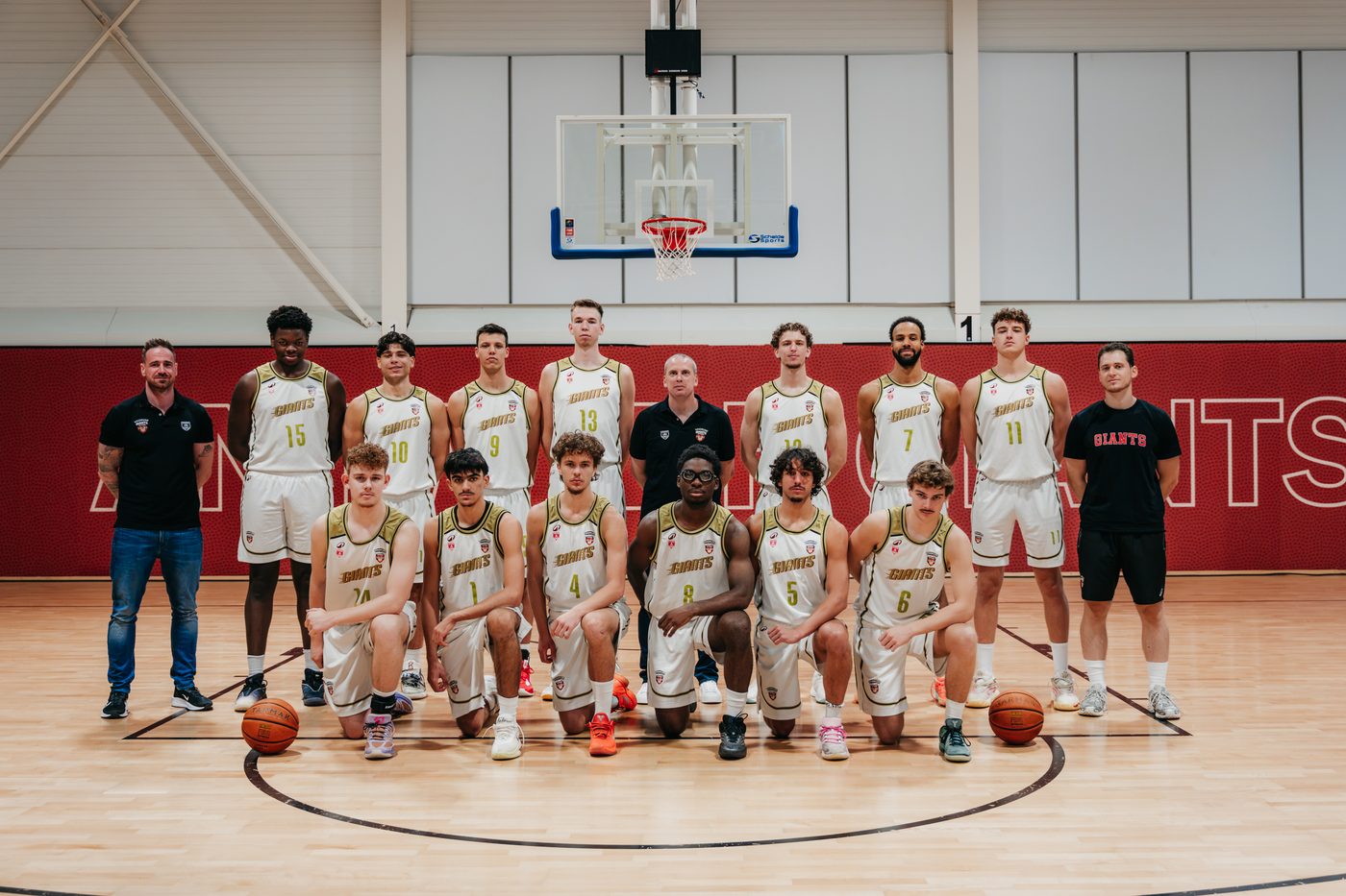 Teamfoto J21 A