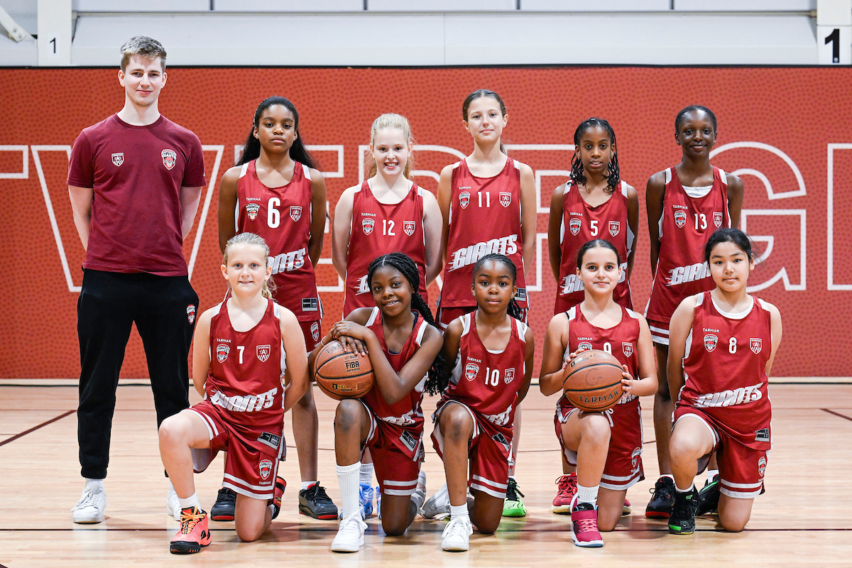 M12 A — Windrose Giants Antwerp