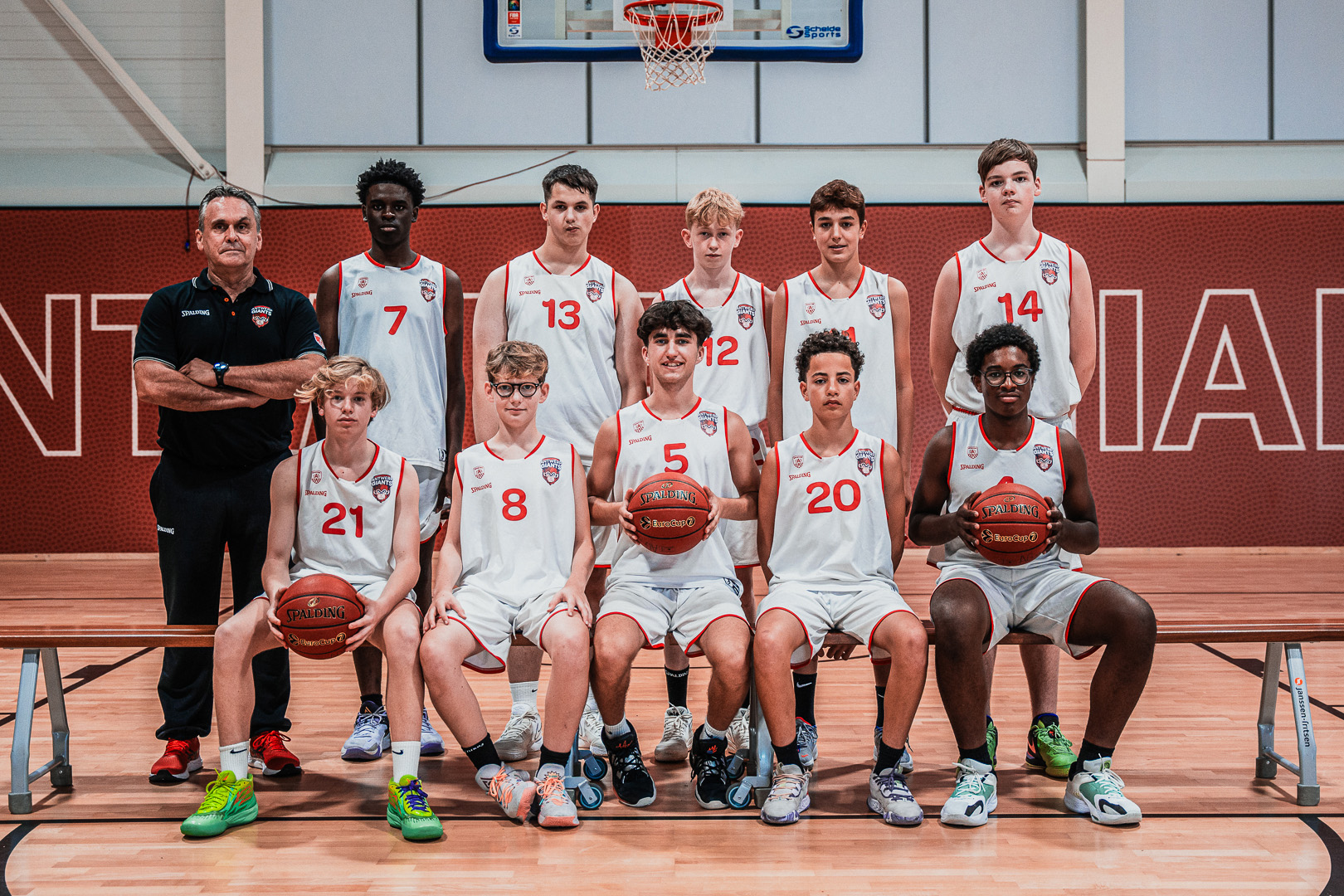 J16 A Windrose Giants Antwerp